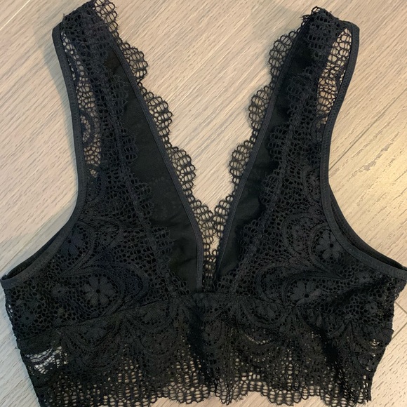 Lace V Neck Bralette - Picture 2 of 2